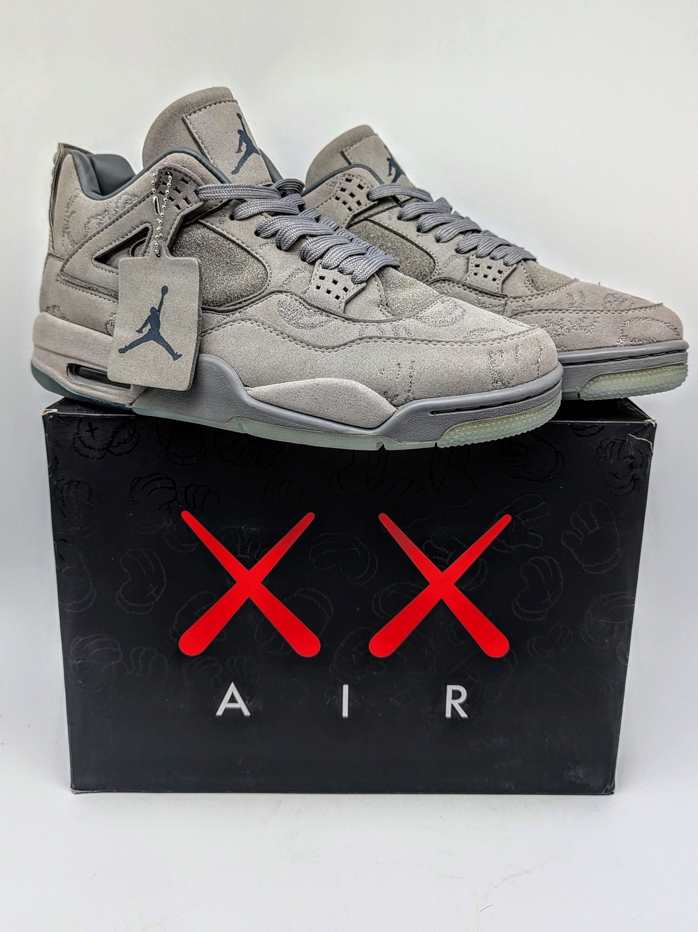 Jordan Men’s Suede Low-Top Sneakers — Gray